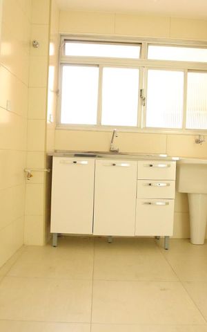 Apartamento à venda com 47m², 2 quartos e sem vagaSala/Cozinha