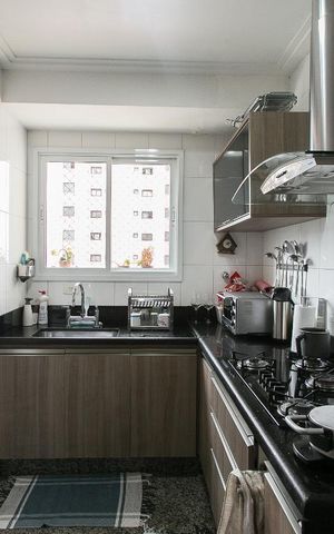 Apartamento à venda com 86m², 3 quartos e 2 vagasCozinha