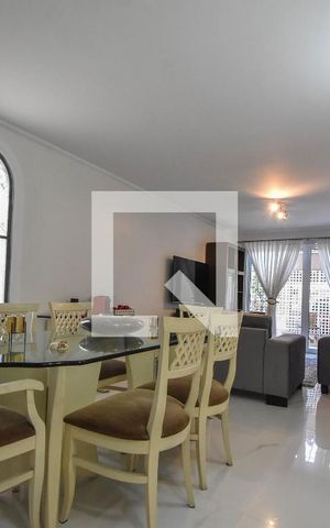 Casa à venda com 160m², 3 quartos e 1 vagaSala de Jantar