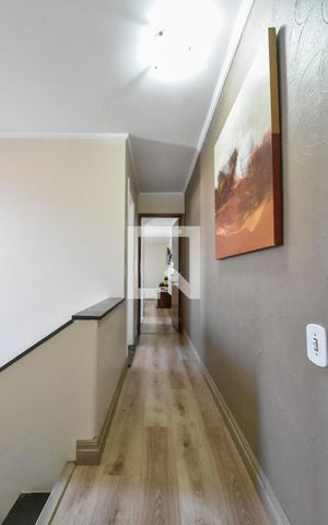 Casa à venda com 160m², 3 quartos e 1 vagaCorredor