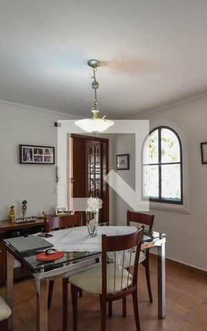 Casa à venda com 160m², 3 quartos e 1 vagaSala de Refeições