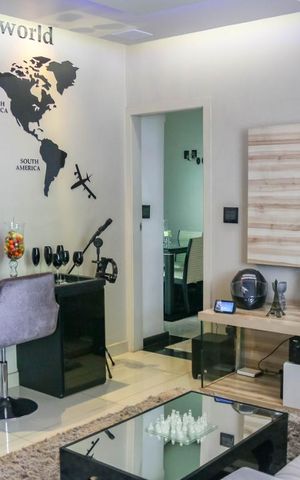 Apartamento à venda com 110m², 4 quartos e 2 vagas Apartamento à venda com 110m², 4 quartos e 2 vagasSala