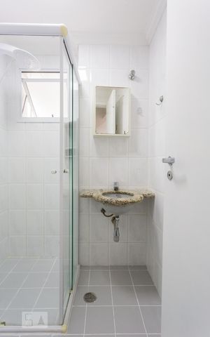 Apartamento para alugar com 76m², 3 quartos e 1 vaga Apartamento para alugar com 76m², 3 quartos e 1 vagaBanheiro