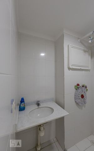 Apartamento para alugar com 67m², 3 quartos e 1 vaga Apartamento para alugar com 67m², 3 quartos e 1 vagaBanheiro Social