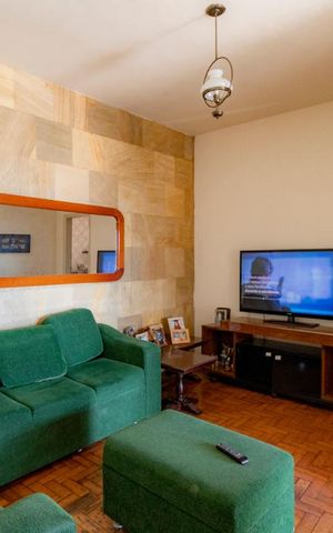 Casa à venda com 90m², 2 quartos e 1 vagaSala