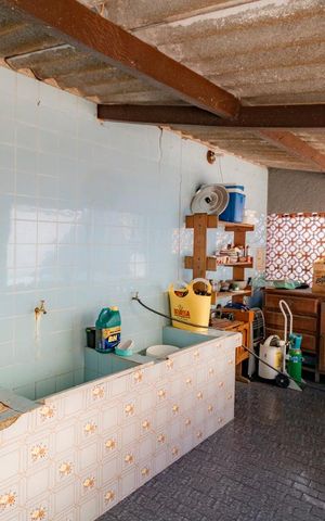 Casa à venda com 90m², 2 quartos e 1 vagaQuintal