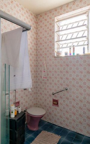 Casa à venda com 90m², 2 quartos e 1 vagaBanheiro