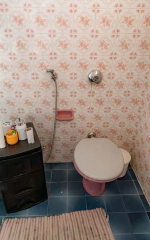 Casa à venda com 90m², 2 quartos e 1 vagaBanheiro