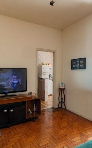 Casa à venda com 90m², 2 quartos e 1 vagaSala