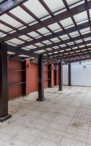 Apartamento à venda com 226m², 3 quartos e 2 vagas Apartamento à venda com 226m², 3 quartos e 2 vagasVaranda da Sala