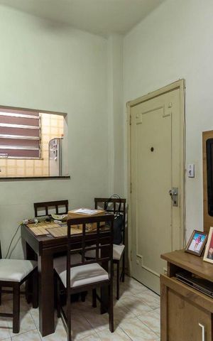Apartamento à venda com 32m², 1 quarto e sem vaga Apartamento à venda com 32m², 1 quarto e sem vagaSala