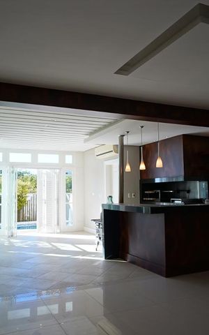 Casa à venda com 500m², 5 quartos e 5 vagasSala