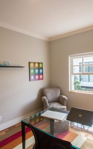 Casa à venda com 280m², 4 quartos e 2 vagasQuarto 3
