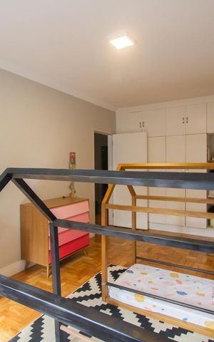 Casa à venda com 280m², 4 quartos e 2 vagasQuarto 2