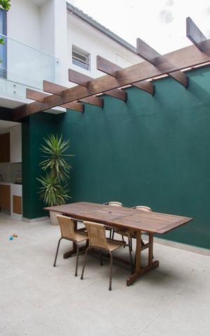 Casa à venda com 280m², 4 quartos e 2 vagasQuintal