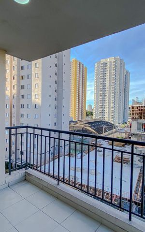 Apartamento à venda com 68m², 2 quartos e 1 vagaVaranda