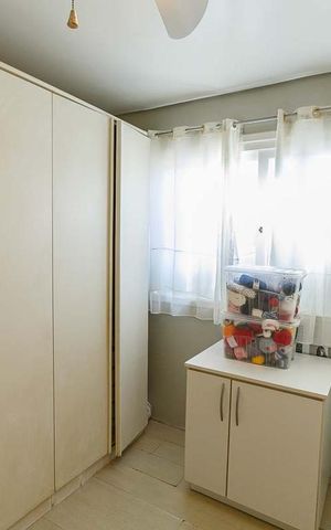 Casa à venda com 1200m², 4 quartos e 5 vagas Casa à venda com 1200m², 4 quartos e 5 vagasQuarto 2