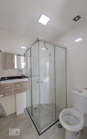 Studio para alugar com 41m², 1 quarto e sem vaga Studio para alugar com 41m², 1 quarto e sem vagaBanheiro Social