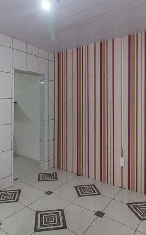 Casa à venda com 256m², 3 quartos e 2 vagas Casa à venda com 256m², 3 quartos e 2 vagasEdícula/Quarto Suíte