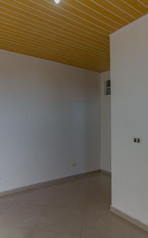 Casa à venda com 256m², 3 quartos e 2 vagas Casa à venda com 256m², 3 quartos e 2 vagasQuarto Suíte 1