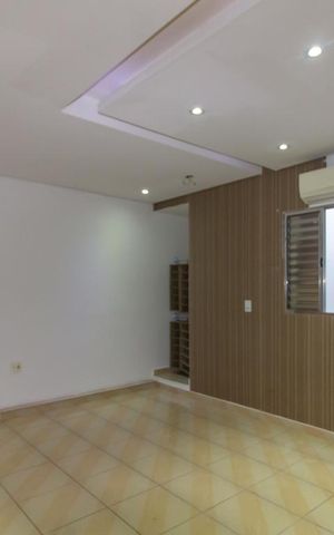 Casa à venda com 256m², 3 quartos e 2 vagas Casa à venda com 256m², 3 quartos e 2 vagasQuarto Suíte 2