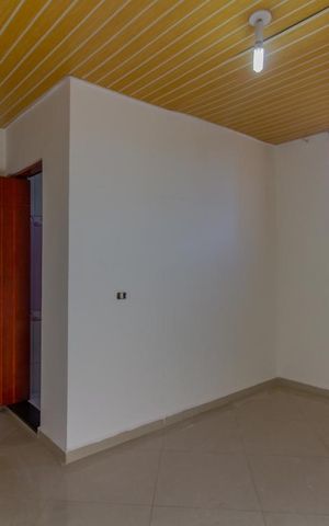 Casa à venda com 256m², 3 quartos e 2 vagas Casa à venda com 256m², 3 quartos e 2 vagasQuarto Suíte 1