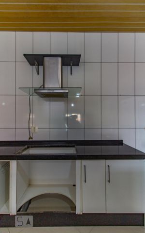 Casa à venda com 256m², 3 quartos e 2 vagas Casa à venda com 256m², 3 quartos e 2 vagasCozinha