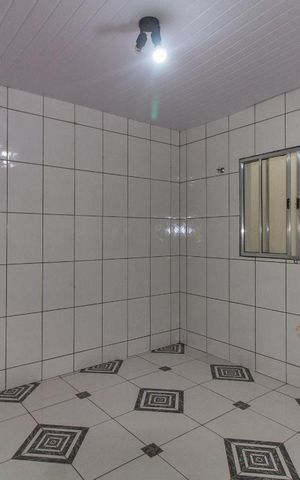 Casa à venda com 256m², 3 quartos e 2 vagas Casa à venda com 256m², 3 quartos e 2 vagasEdícula/Quarto Suíte