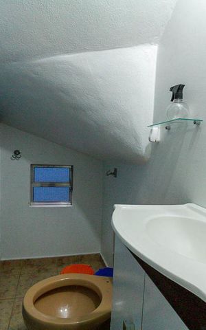 Casa à venda com 172m², 3 quartos e 2 vagasLavabo