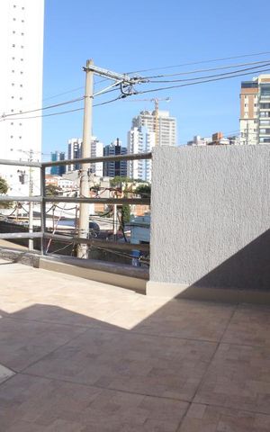 Apartamento para alugar com 65m², 2 quartos e sem vagaVaranda