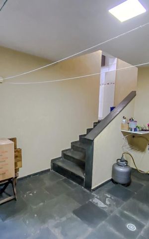 Casa à venda com 215m², 3 quartos e 3 vagasLavanderia