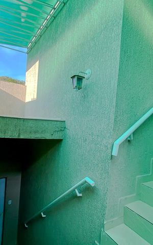 Casa à venda com 215m², 3 quartos e 3 vagasEntrada