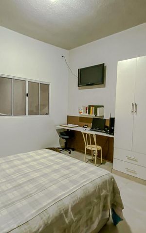 Casa à venda com 215m², 3 quartos e 3 vagasQuarto 2