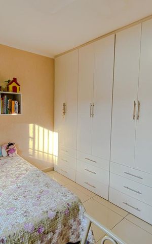 Casa à venda com 215m², 3 quartos e 3 vagasQuarto