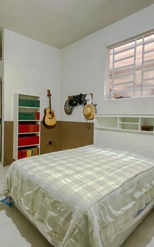 Casa à venda com 215m², 3 quartos e 3 vagasQuarto 2