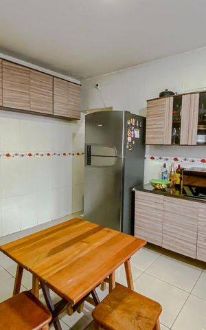 Casa à venda com 215m², 3 quartos e 3 vagasCozinha