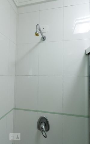 Apartamento à venda com 150m², 3 quartos e 2 vagas Apartamento à venda com 150m², 3 quartos e 2 vagasBanheiro da suíte 1