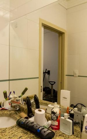 Apartamento à venda com 150m², 3 quartos e 2 vagas Apartamento à venda com 150m², 3 quartos e 2 vagasBanheiro da suíte 2