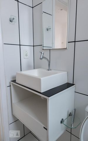 Apartamento à venda com 52m², 2 quartos e 1 vaga Apartamento à venda com 52m², 2 quartos e 1 vagaBanheiro