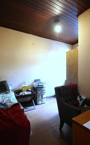 Casa à venda com 253m², 4 quartos e 3 vagasQuarto 4