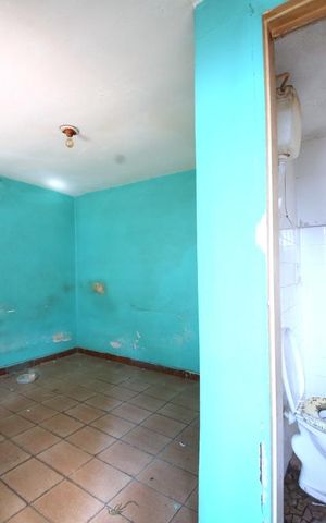 Casa à venda com 253m², 4 quartos e 3 vagasQuarto e Banheiro de Serviço