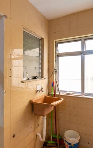 Apartamento à venda com 90m², 2 quartos e 1 vagaCozinha e Área de Serviço