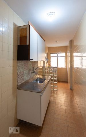 Apartamento à venda com 90m², 2 quartos e 1 vagaCozinha e Área de Serviço