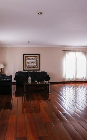 Apartamento para alugar com 160m², 4 quartos e 2 vagas Apartamento para alugar com 160m², 4 quartos e 2 vagasHall Social