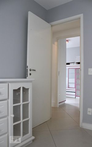 Apartamento à venda com 96m², 3 quartos e 2 vagasQuarto 2 