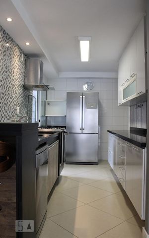 Apartamento à venda com 96m², 3 quartos e 2 vagas Apartamento à venda com 96m², 3 quartos e 2 vagasCozinha