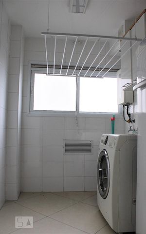 Apartamento à venda com 96m², 3 quartos e 2 vagasÁrea de serviço