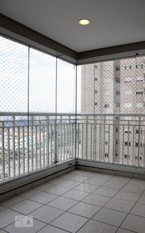 Apartamento à venda com 96m², 3 quartos e 2 vagasVaranda