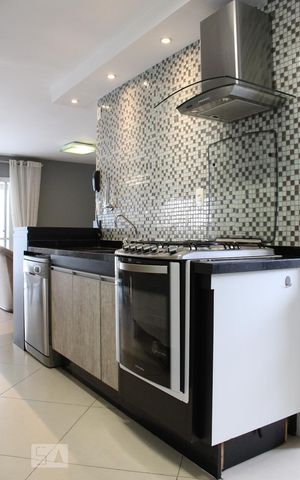 Apartamento à venda com 96m², 3 quartos e 2 vagas Apartamento à venda com 96m², 3 quartos e 2 vagasCozinha