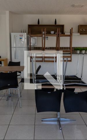 Apartamento à venda com 45m², 2 quartos e 1 vaga Apartamento à venda com 45m², 2 quartos e 1 vagaÁrea comum - Salão de festas